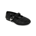 flat shoes