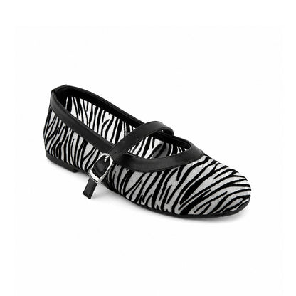flat shoes