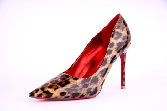 Christian Louboutin So Kate Pumps