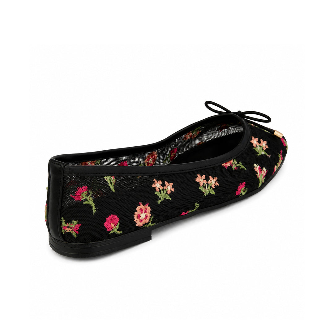 flat shoes