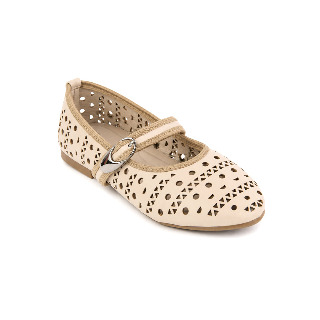 flat shoes