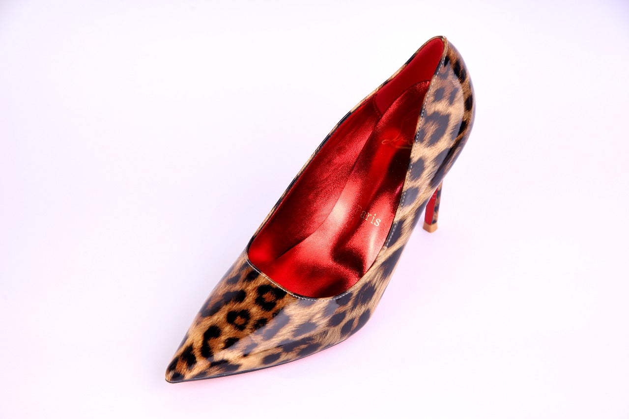 Christian Louboutin So Kate Pumps