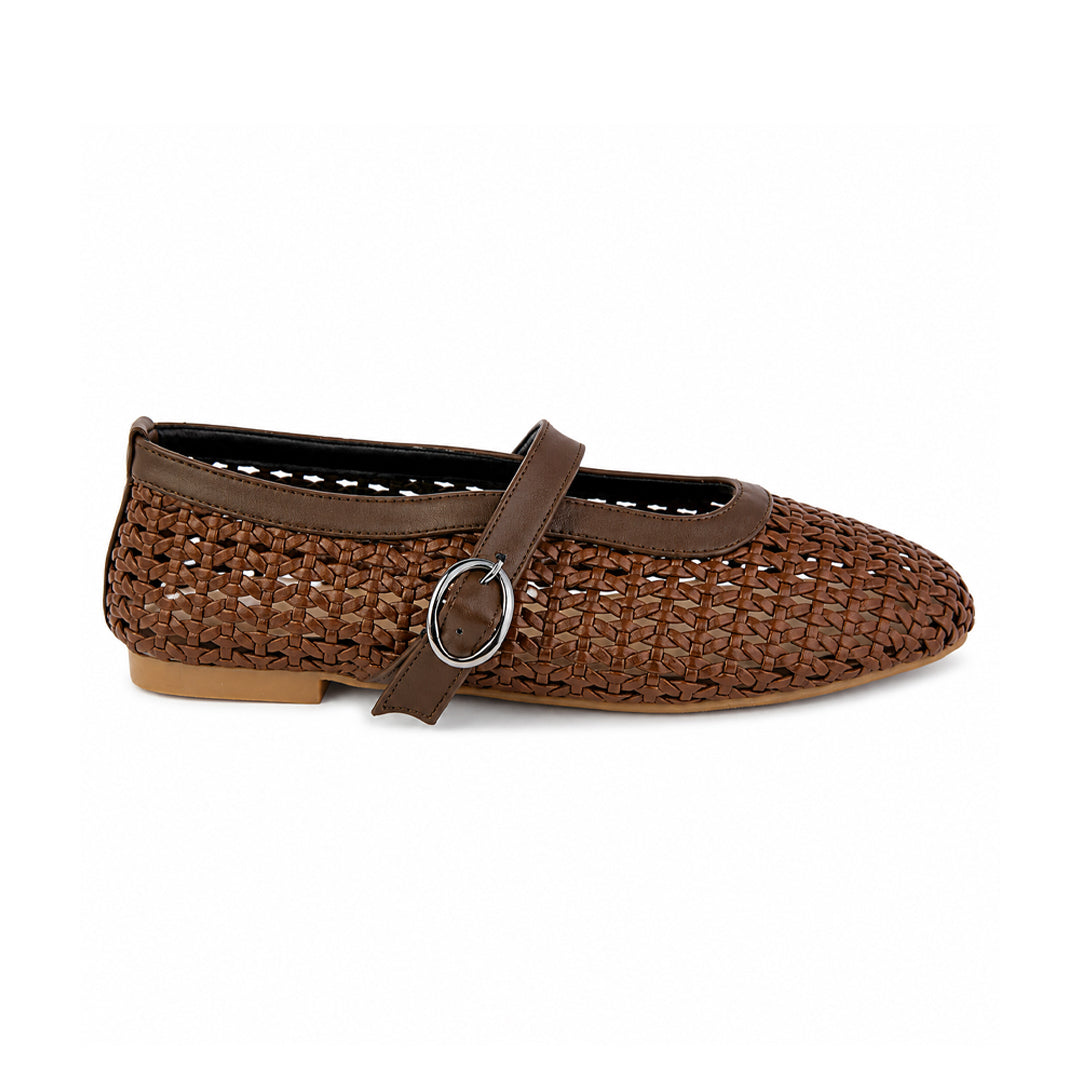 flat shoes