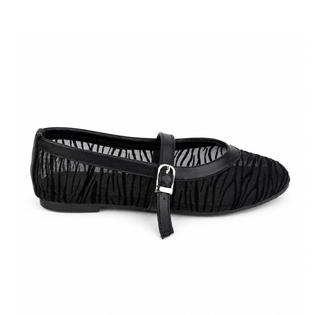 flat shoes