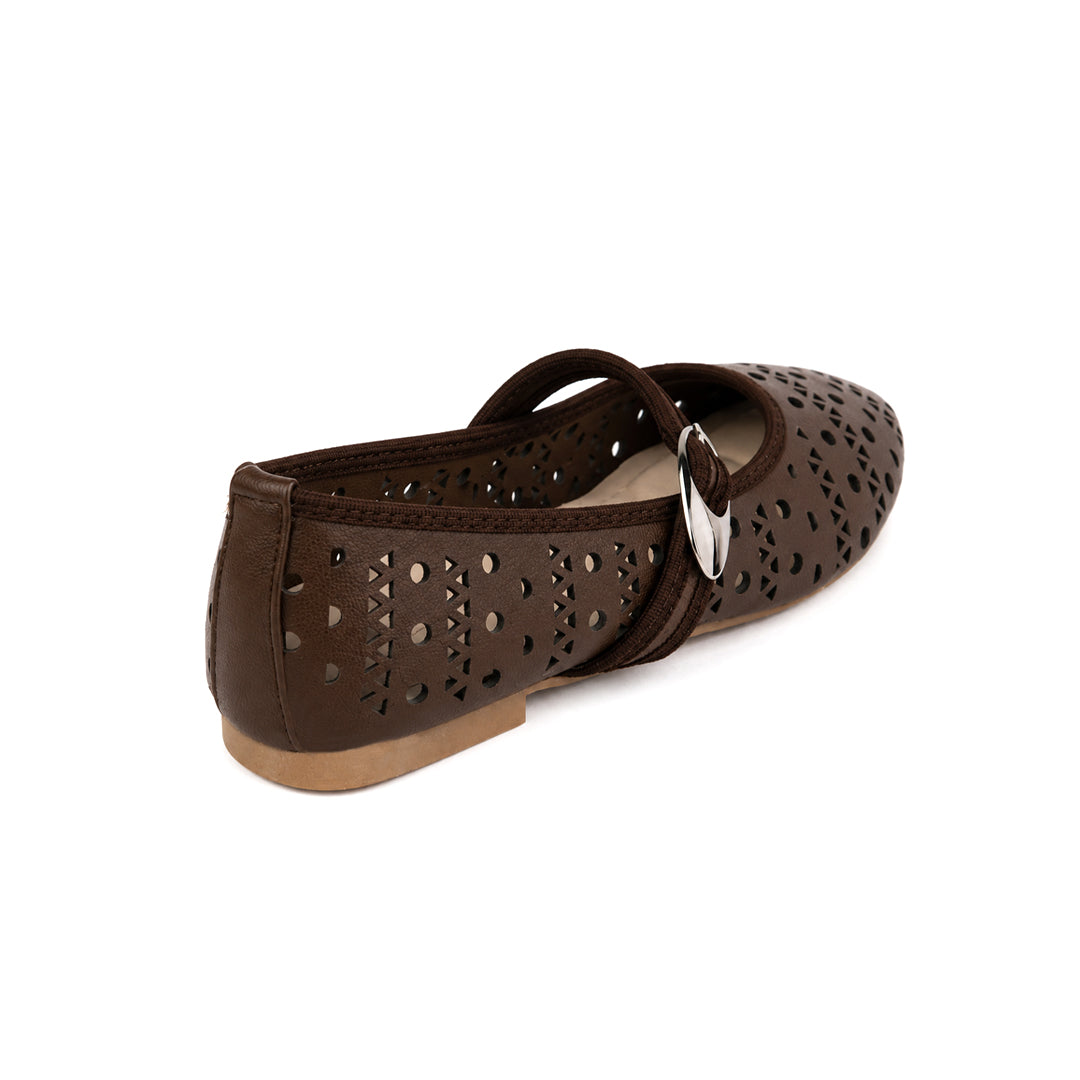 flat shoes