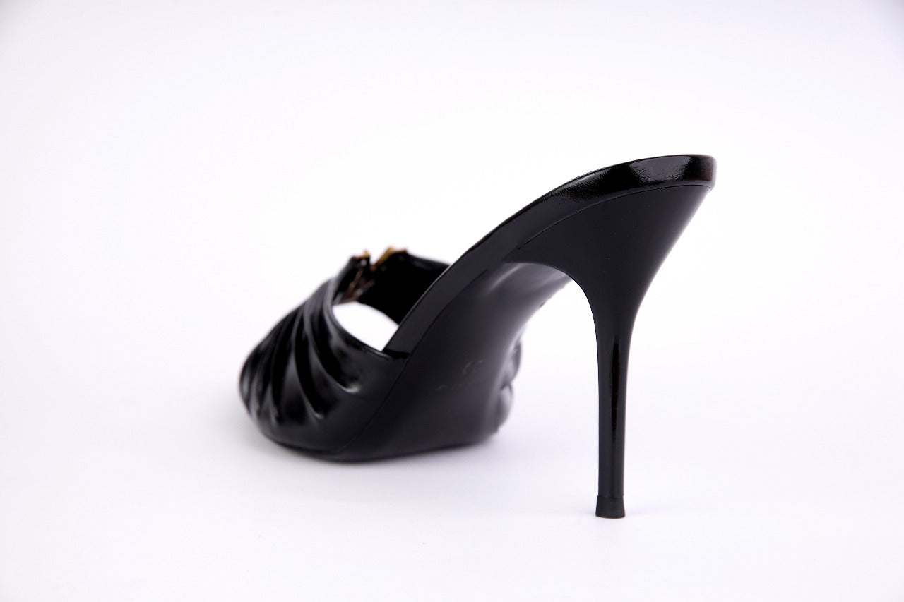 Saint Laurent Babylone Cassandre 90 Leather Mules