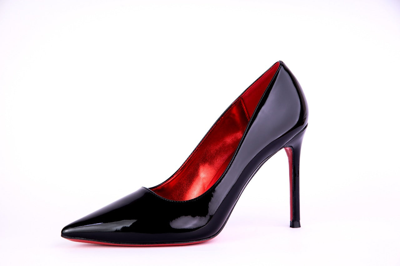 Christian Louboutin So Kate Pumps